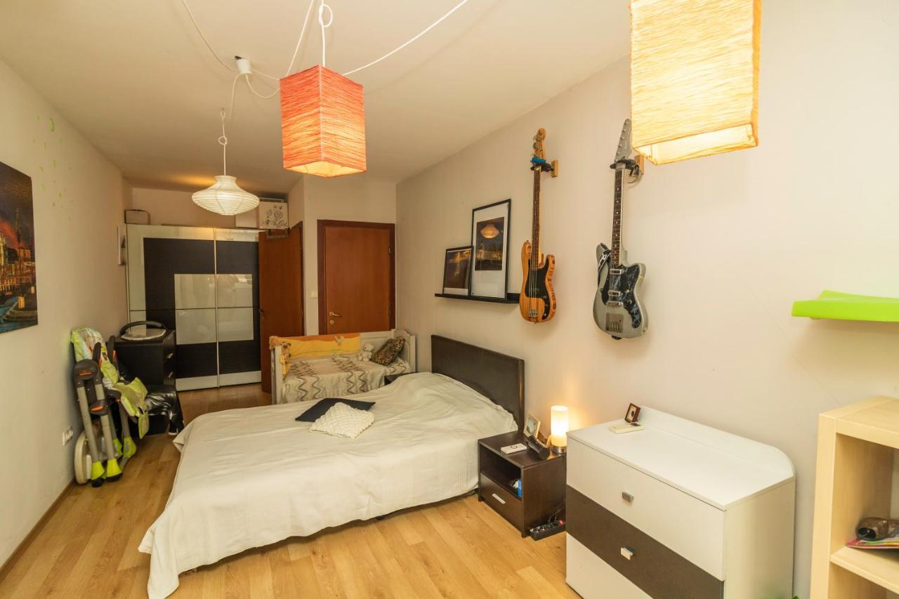 Appartement Tsar Guitar Aprt / Metro Station à Sofia Extérieur photo