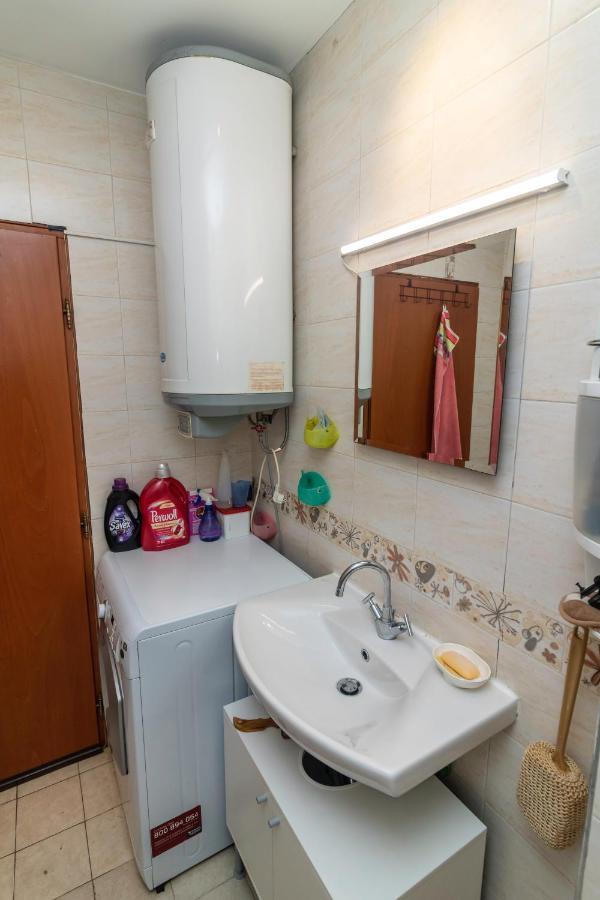 Appartement Tsar Guitar Aprt / Metro Station à Sofia Extérieur photo